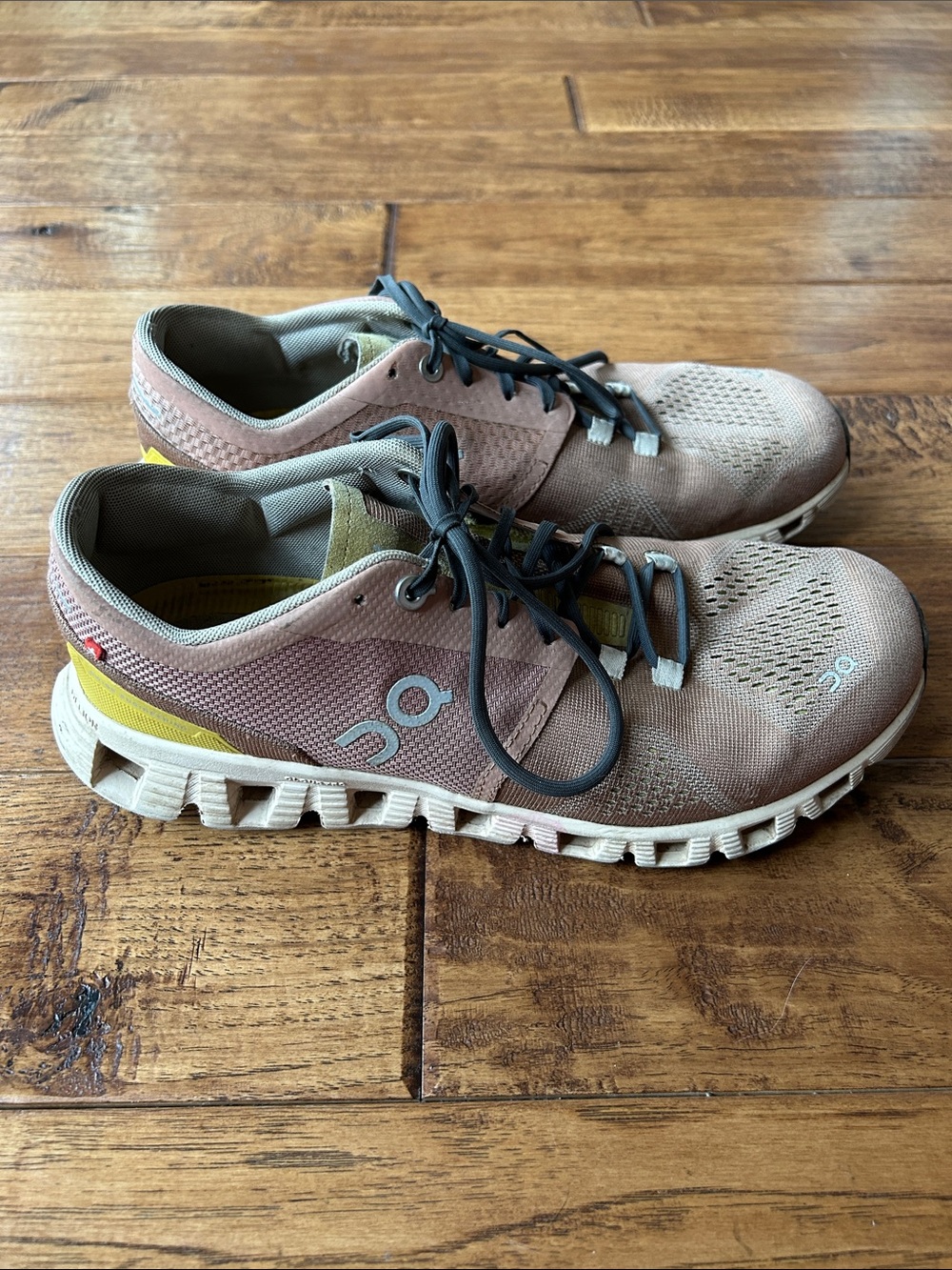 On Running Cloud X Cushioned Running Shoes Mocha Sand Womens Size 8